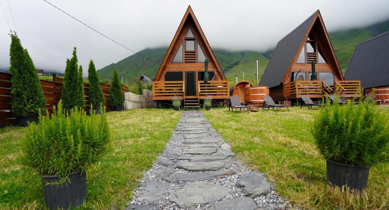 Kazbegi Spa Resort Cottages Eksteriør bilde