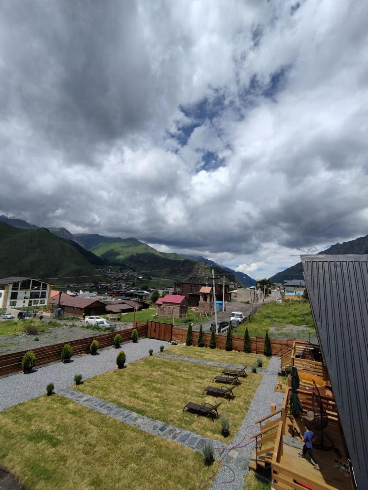 Kazbegi Spa Resort Cottages Eksteriør bilde